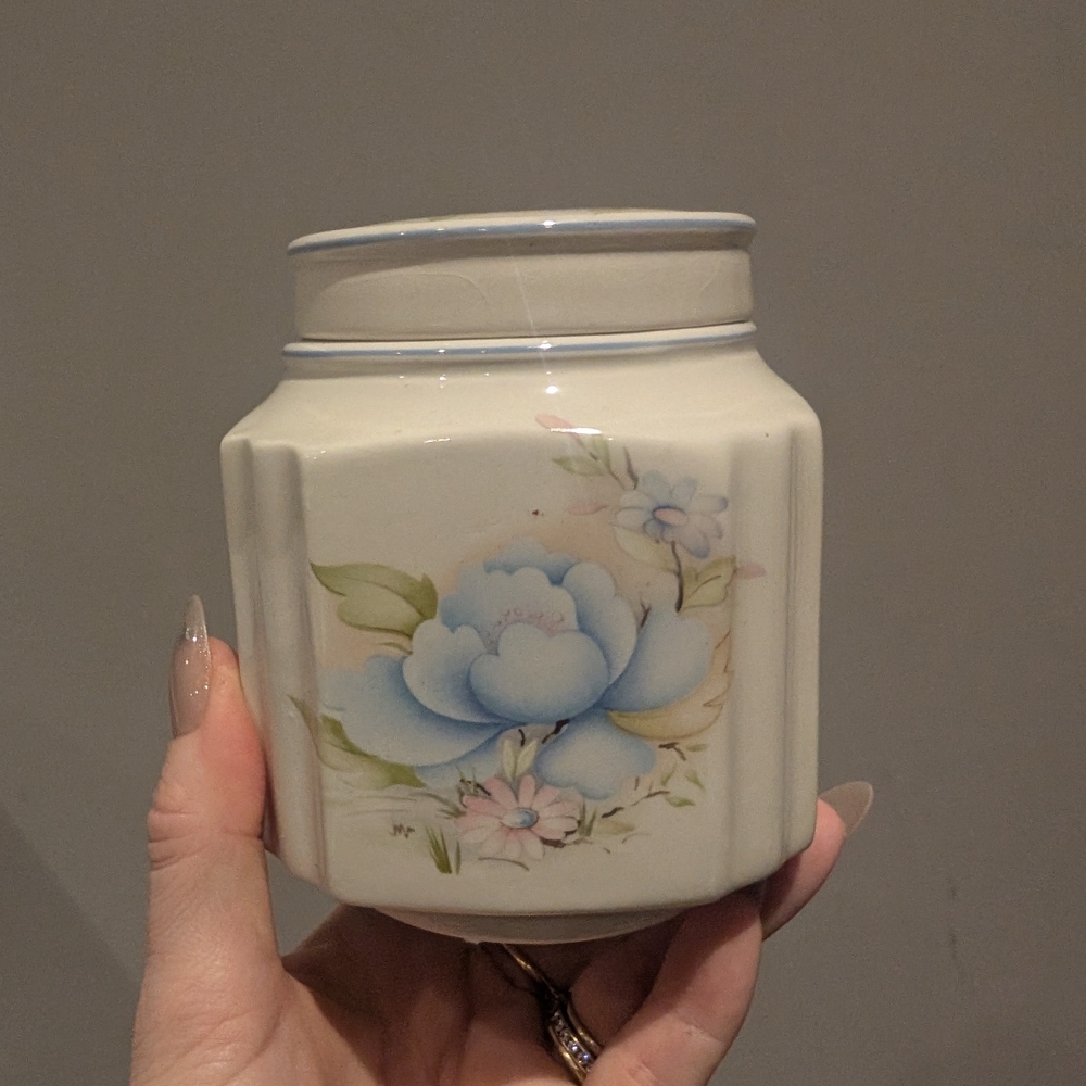 Sadler England Floral Ceramic Jar with Lid